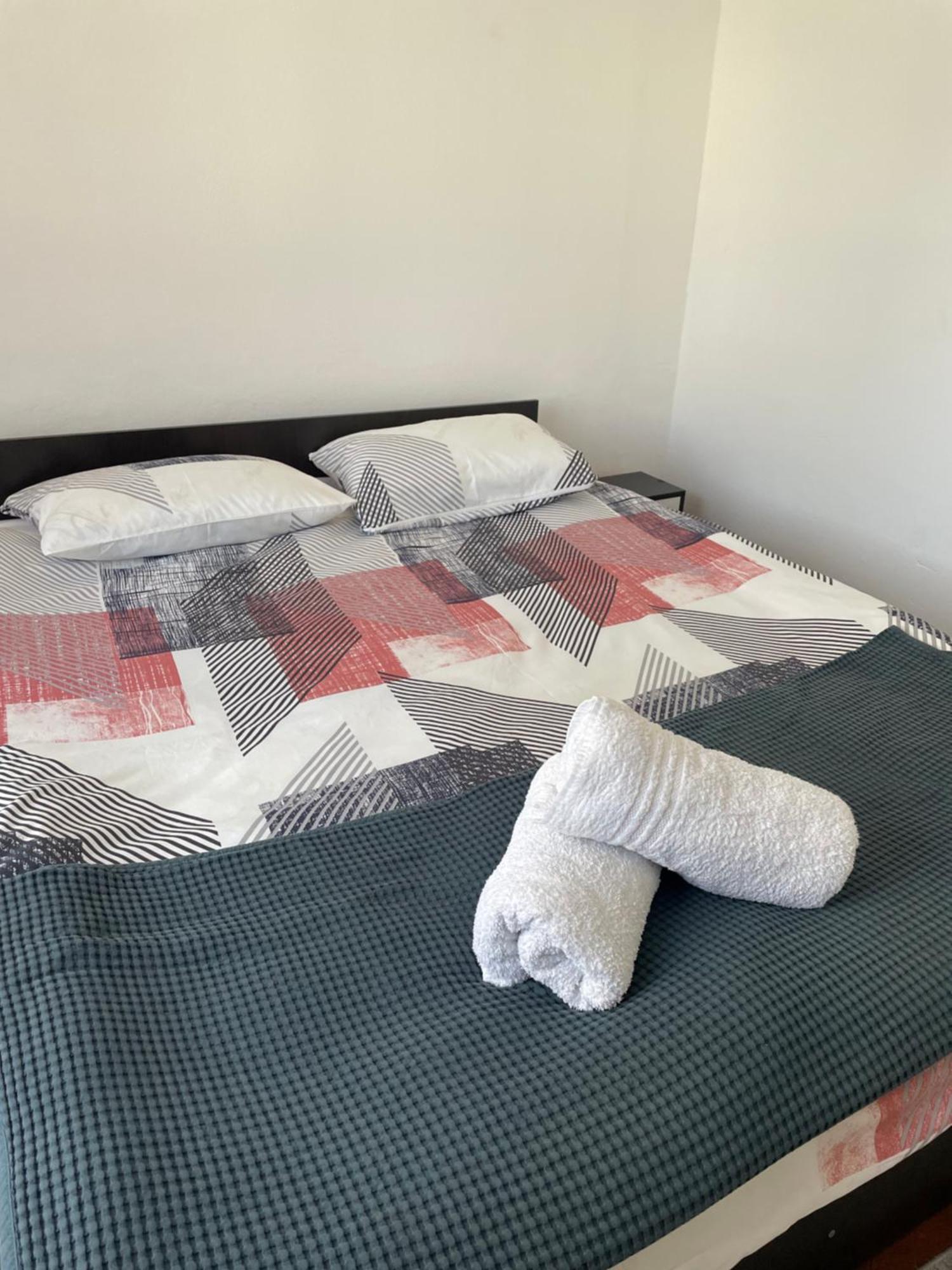 Apartament Orsova Faleza Zewnętrze zdjęcie